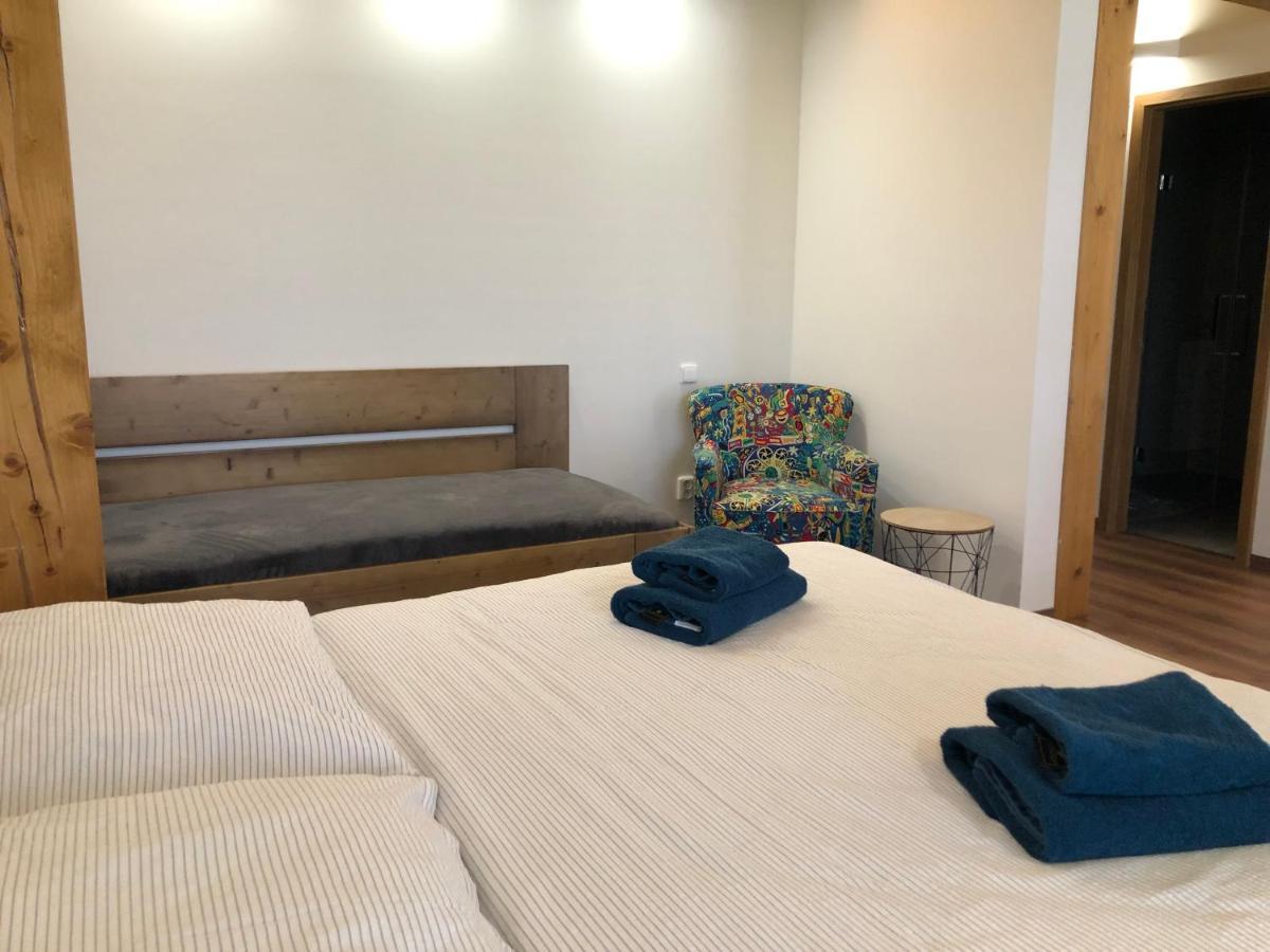 Anico Apartmany Dolni Benesov 外观 照片