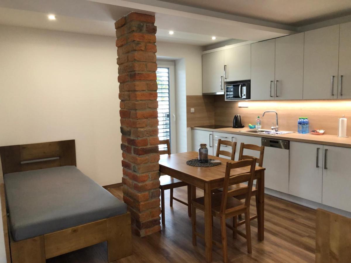 Anico Apartmany Dolni Benesov 外观 照片